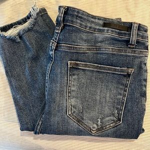 Risen skinny high rise jeans